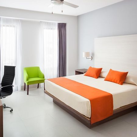 Real 1900 Hotel Iguala ภายนอก รูปภาพ