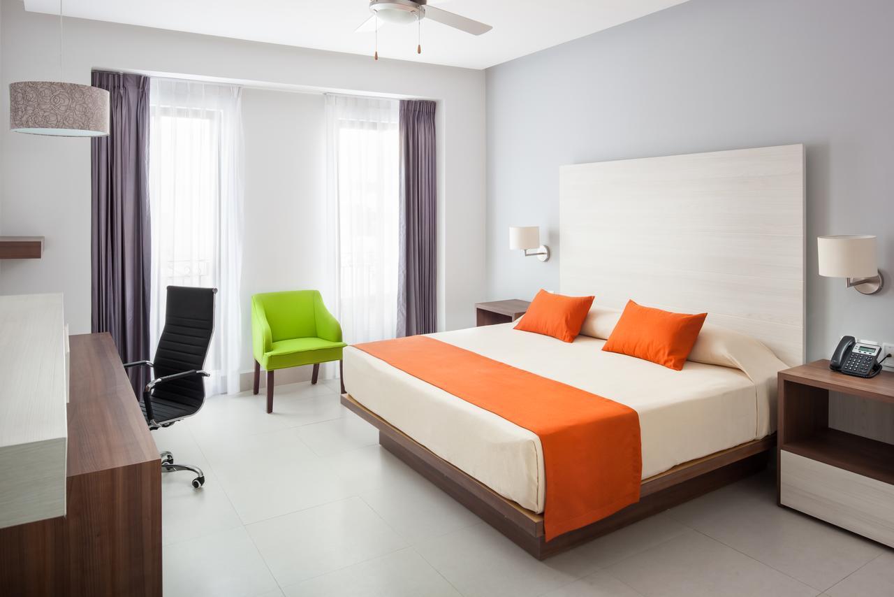 Real 1900 Hotel Iguala ภายนอก รูปภาพ