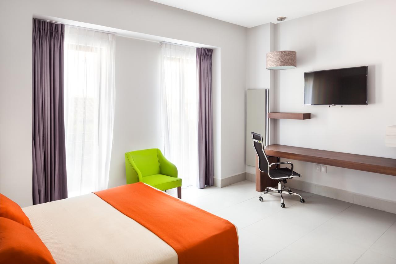 Real 1900 Hotel Iguala ภายนอก รูปภาพ